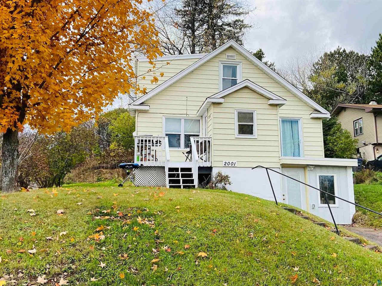 AVAILABLE JUNE - Updated 4 Bed 2 Bath