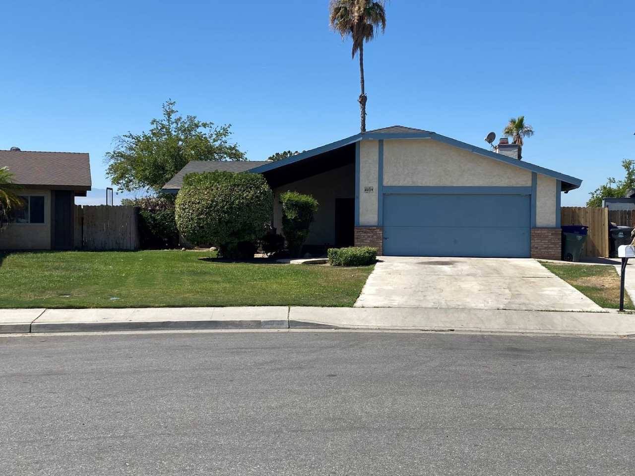 **Back to School Move In Special** 3rd month, 2 weeks free rent!