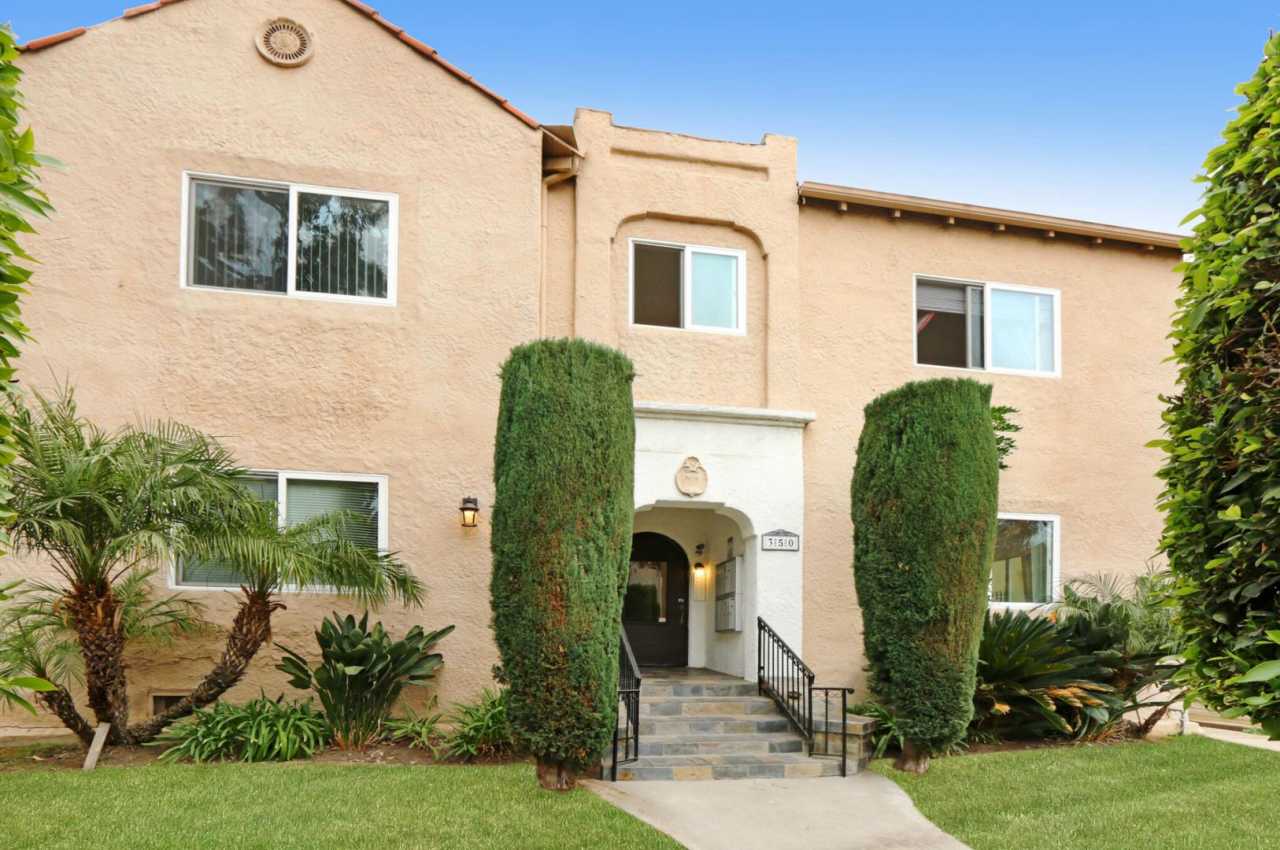 350 N. Orange Grove Ave.