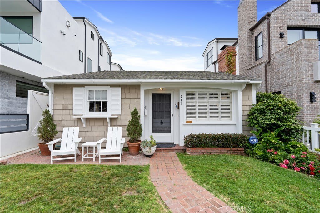 714 Heliotrope Avenue