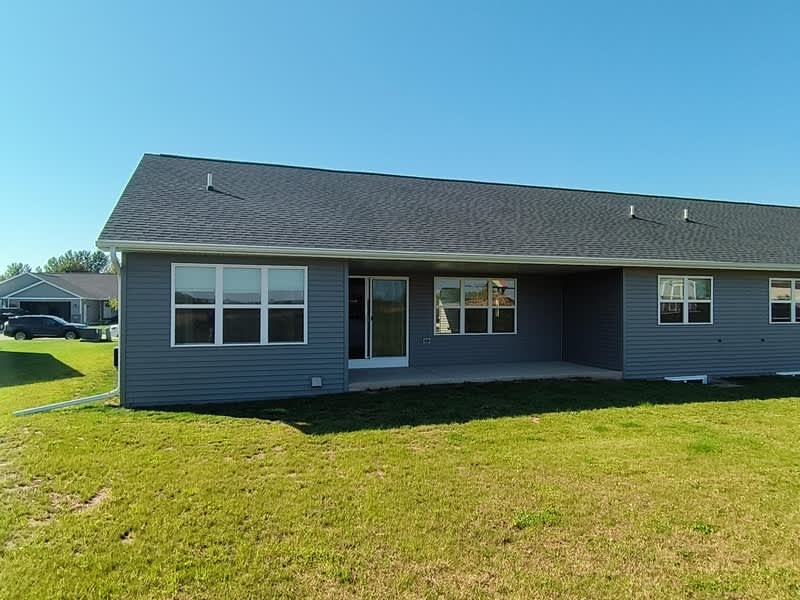 449/451 Longwood Lane - 451