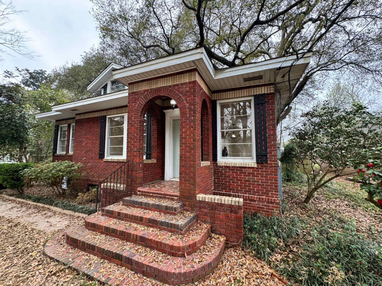 Plenty of space in Broadmoor.