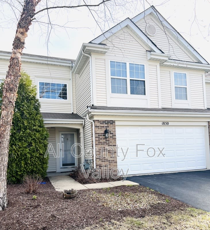 1850 Waverly Way