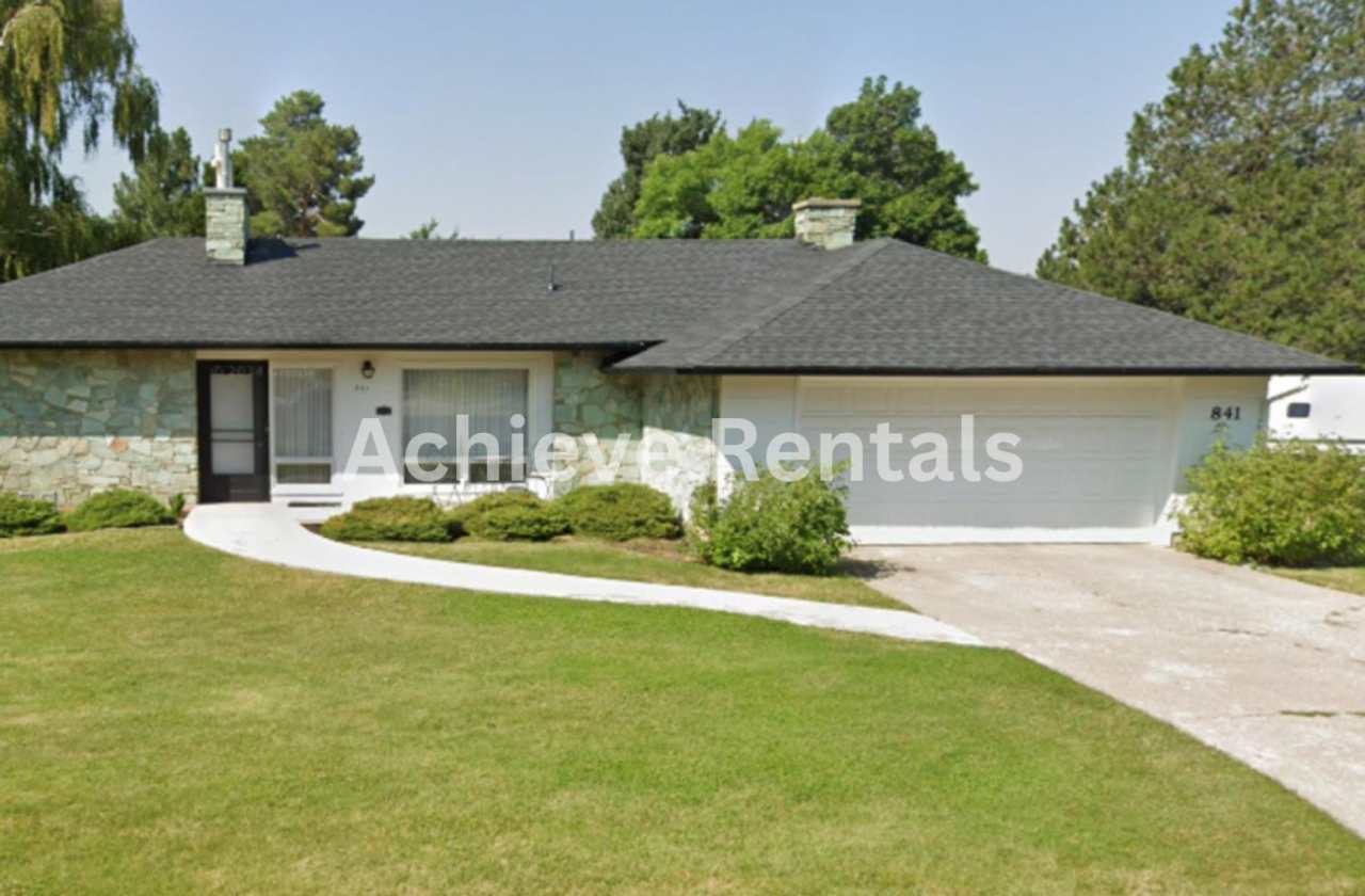 841 N. Juniper Dr. Logan