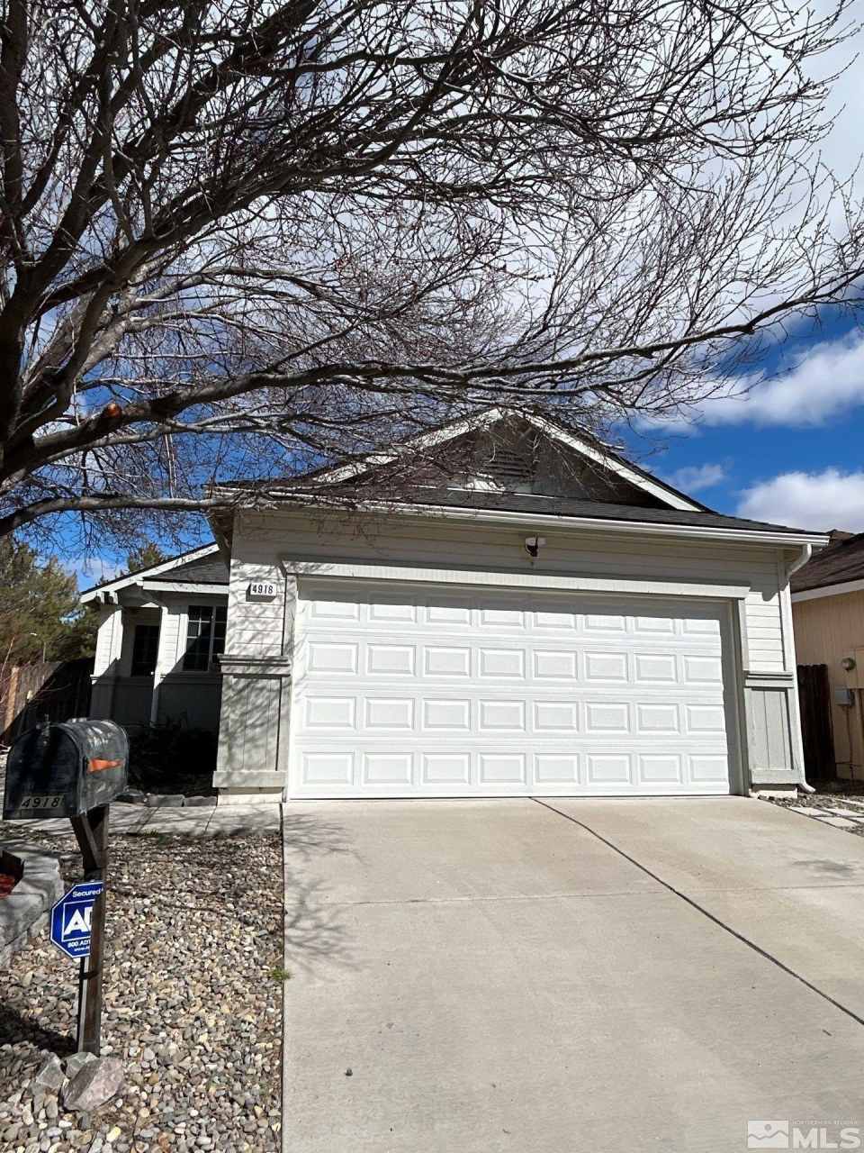 4918 Bayridge Lane