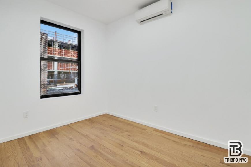 1721 East 8th Street