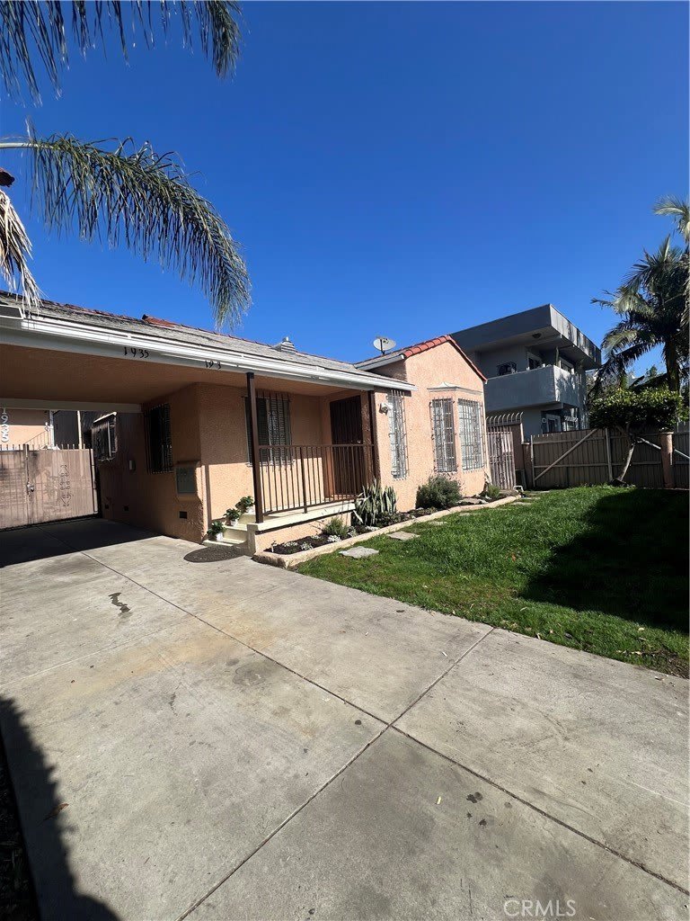 1933 S Corning Street