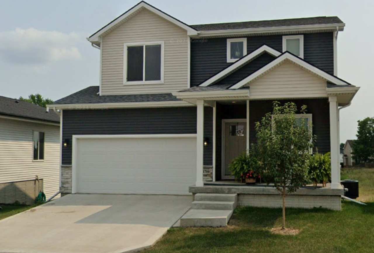 3 Bed / 2.5 Bath Home in Norwalk. Move-In Special: Get 1 month FREE with an 18-Month Lease!