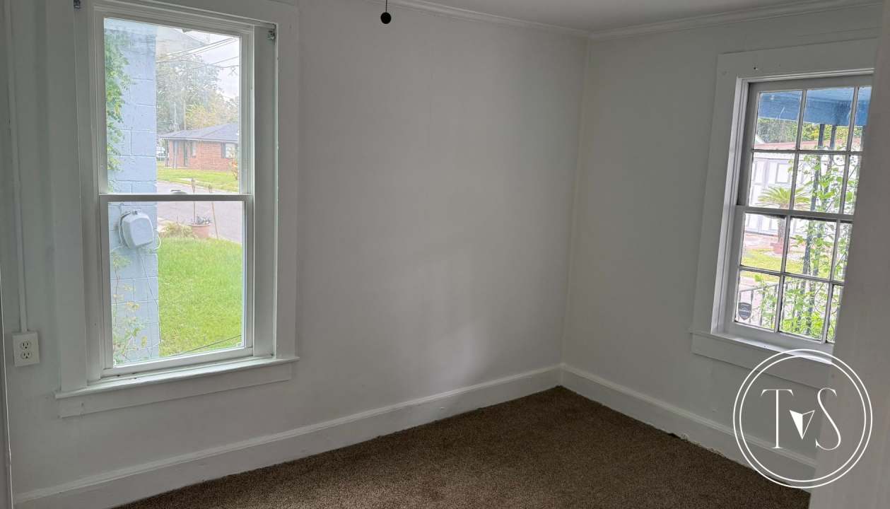 627 W. 48th Street Savannah, GA