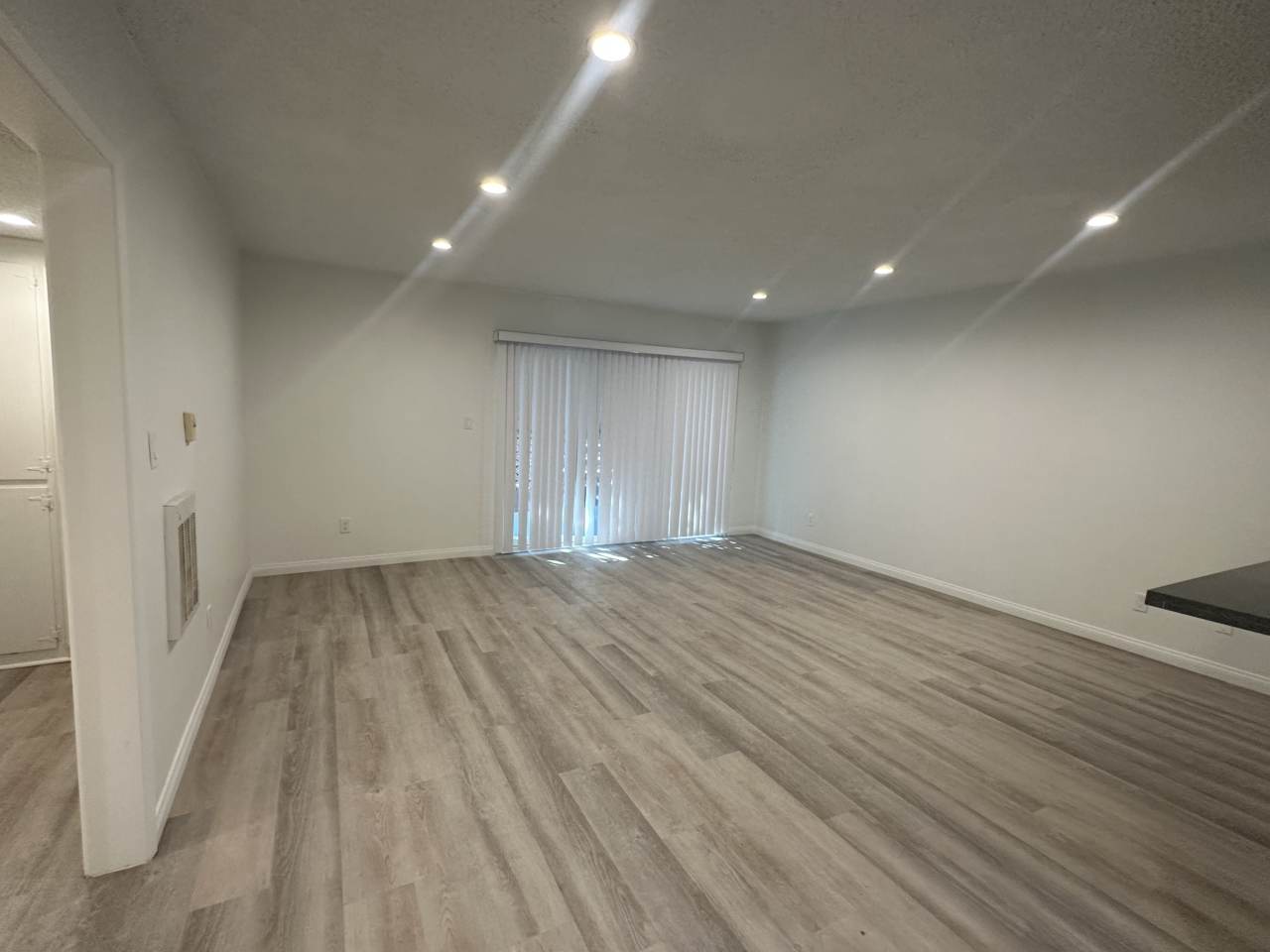 525 Evergreen Street - C