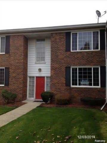 25332 SHIAWASEE Circle