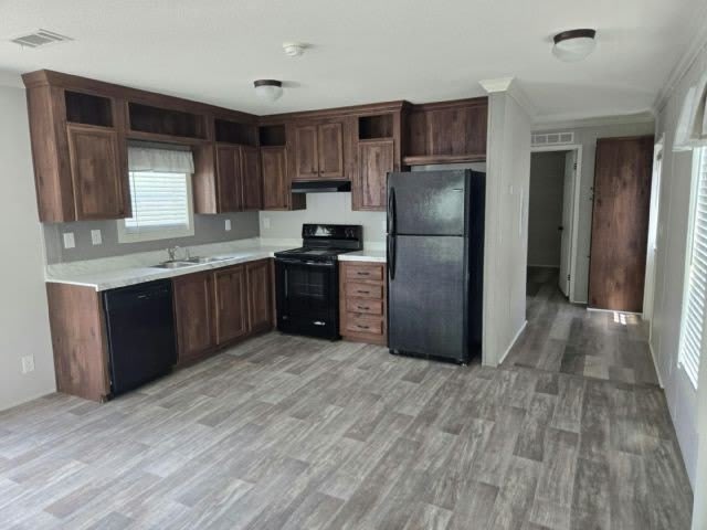 12300 Seminole Blvd.