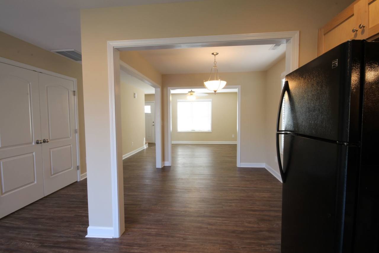 Room in 2 Bedroom Home at W McLelland Ave