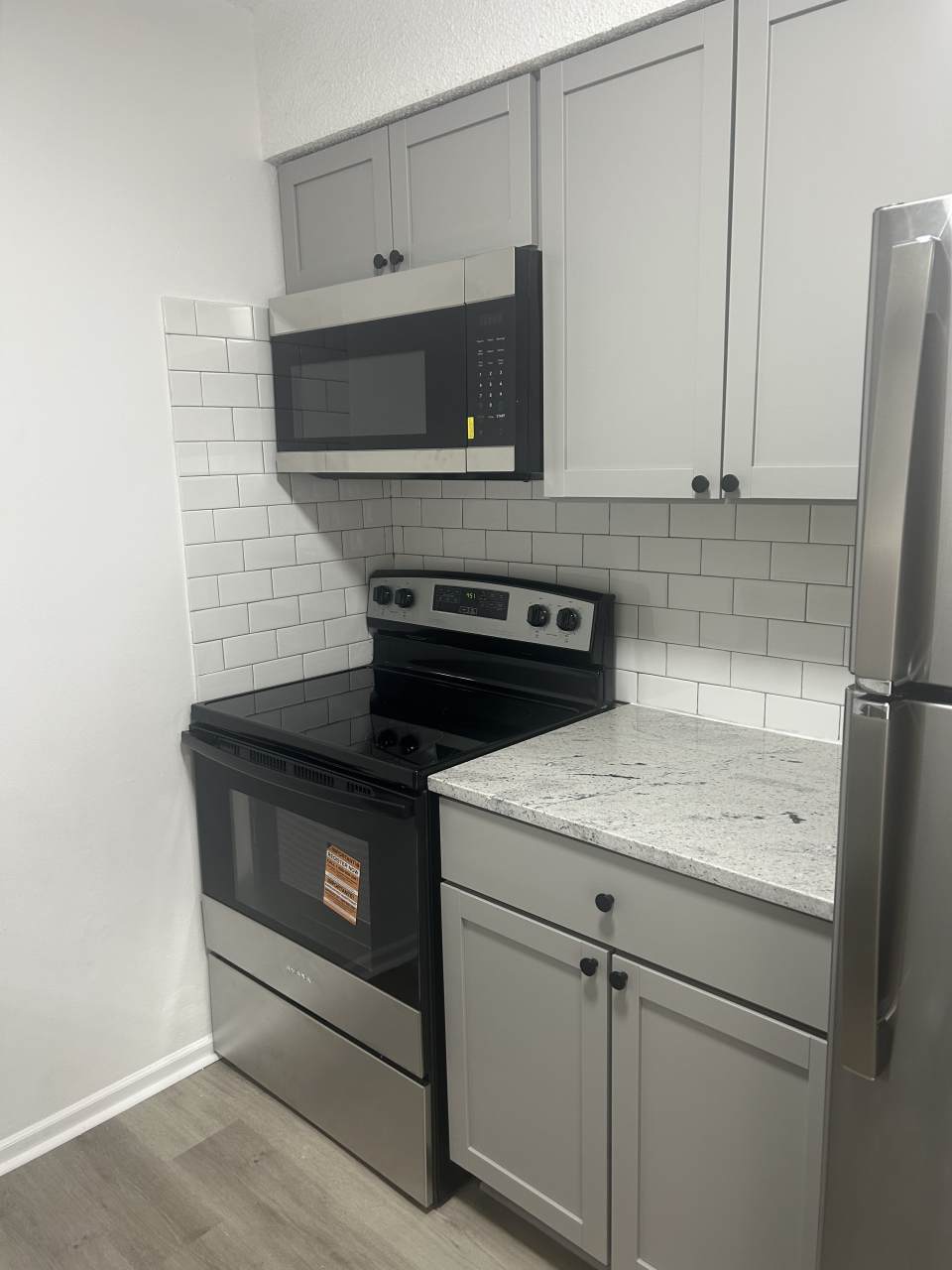 3803 Northeast Colonial Drive