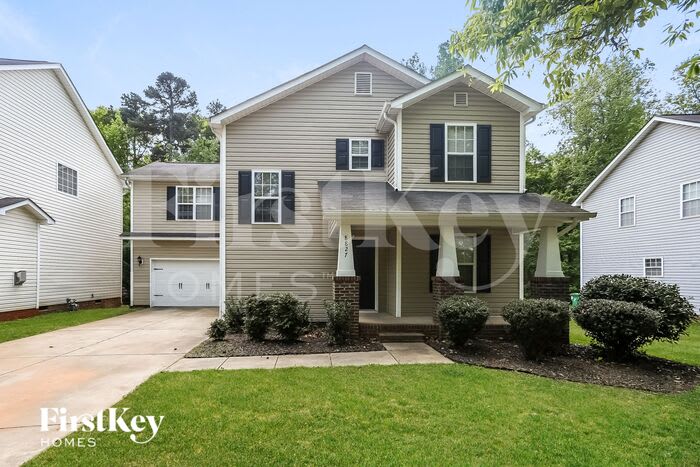 8827 Twisted Pine Drive