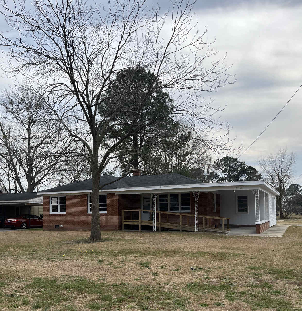 1718 Us Highway 70 West