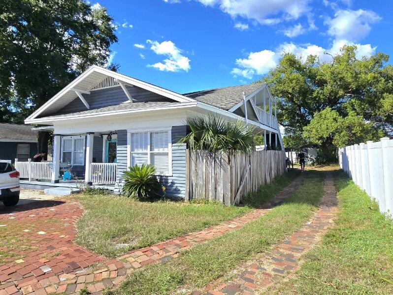 103 West Mohawk Avenue