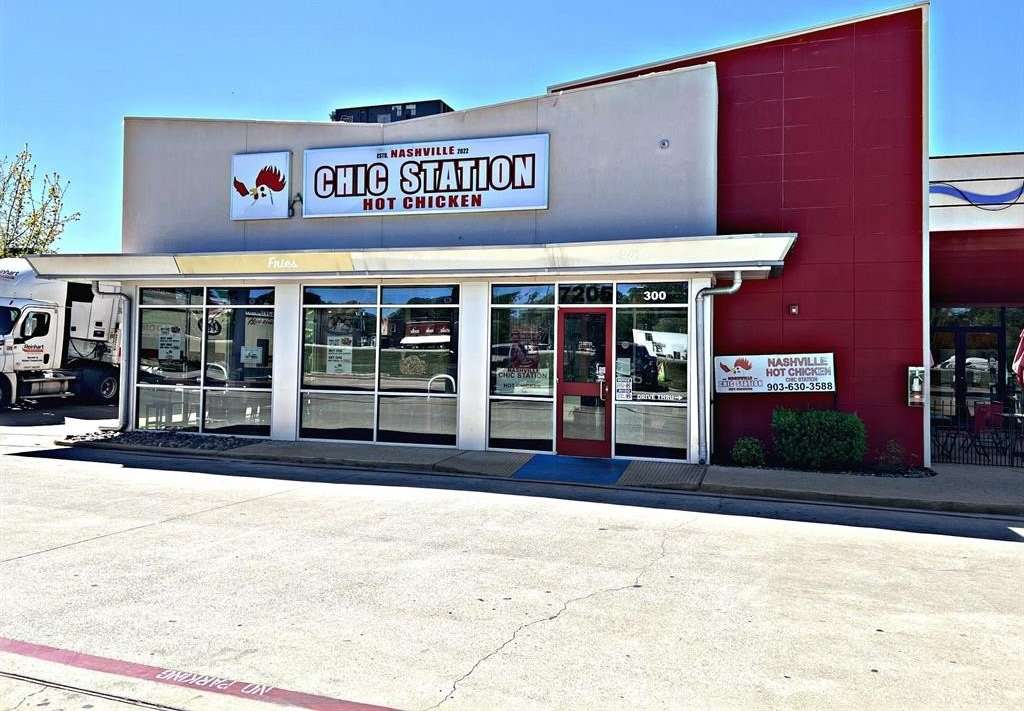 7205 S Broadway Avenue