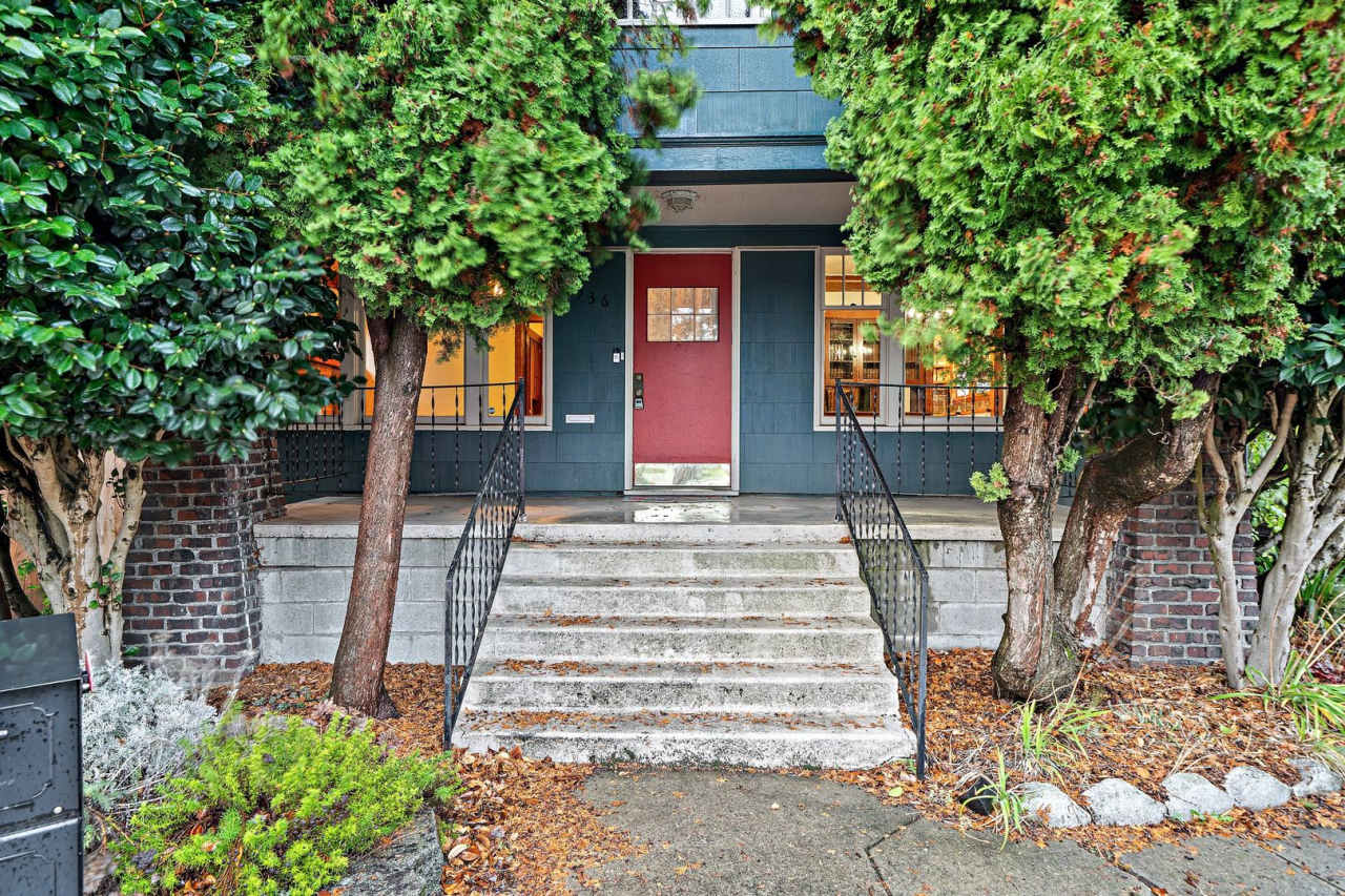 Craftsman-Style 3-Bedroom Home Near Downtown Bremerton