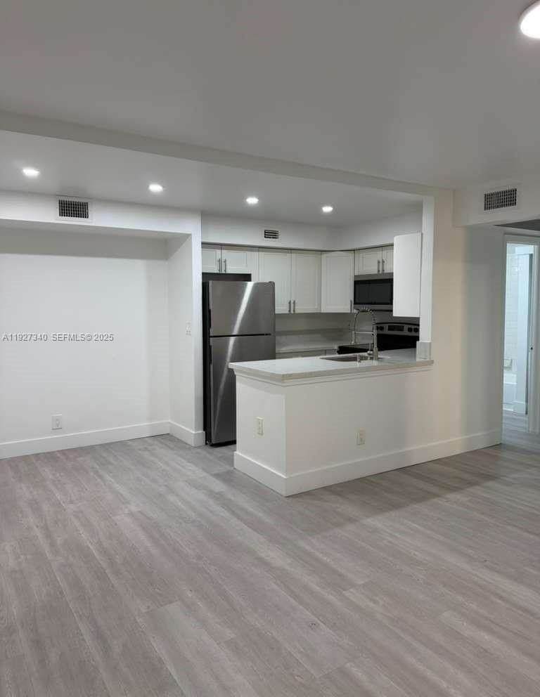 10020 Winding Lake Rd