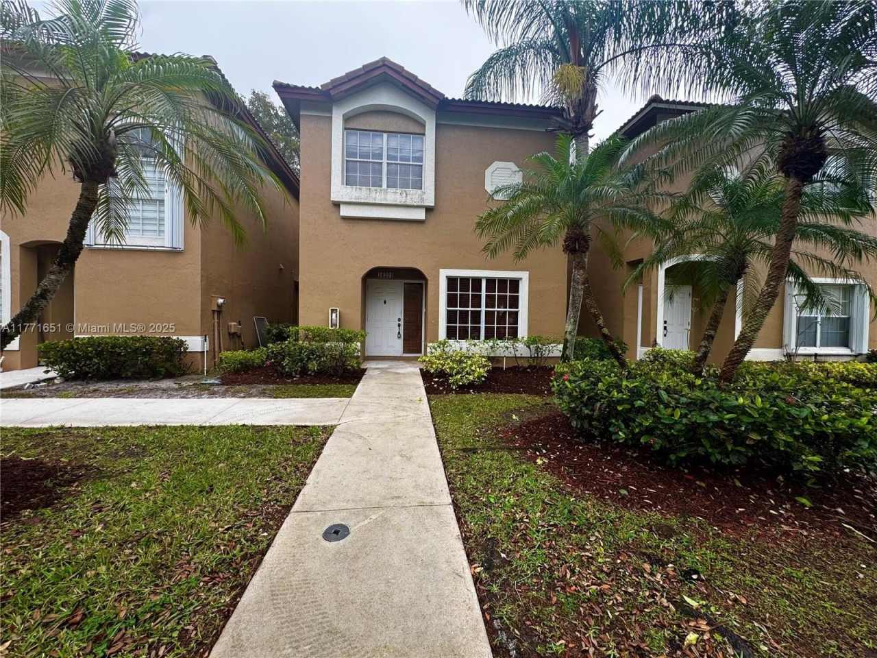 16224 Emerald Cove Rd