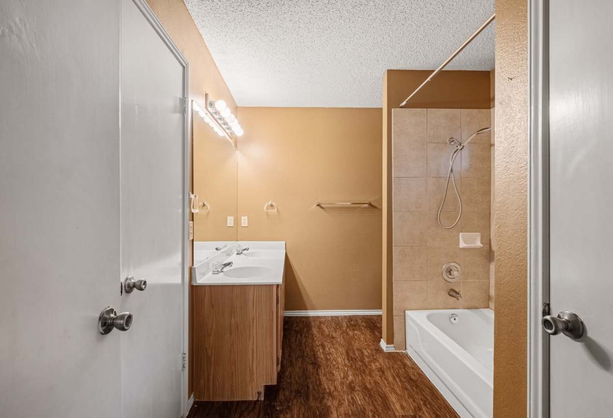 3 Bedroom, 2 Bath Home in North Austin, Scofield Farms