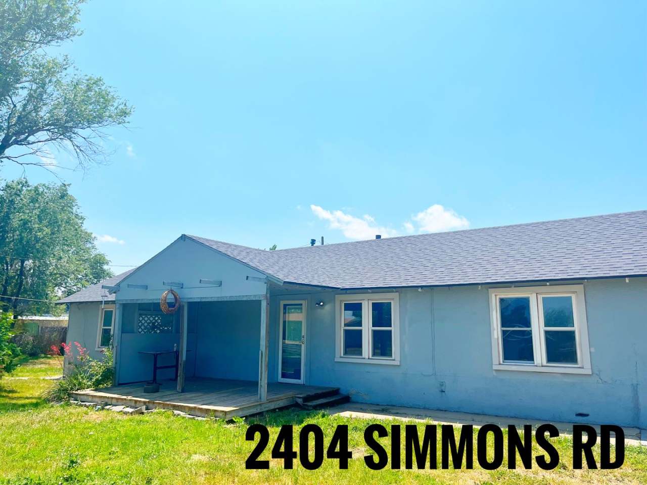 Newly Remodled 3 Bedroom 2 Bath with a Bonus Room