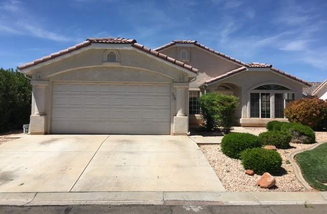 PET FRIENDLY HOME!!! Ivins 3 Bed Beauty! Close to schools, grocery  more.