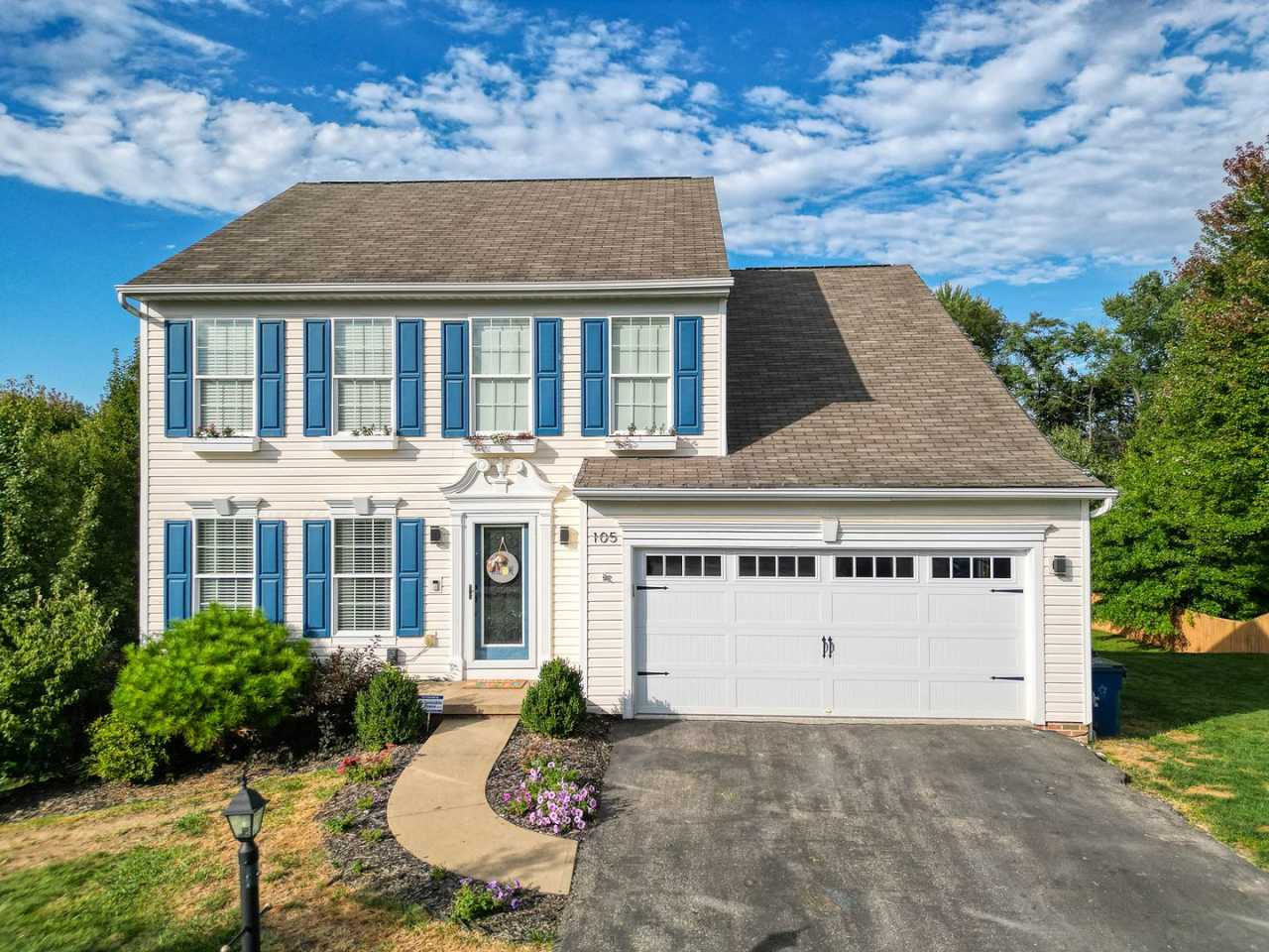 Super Cute 4 bedroom 3 1/2 bath home: Perfect for your stay during the US Open