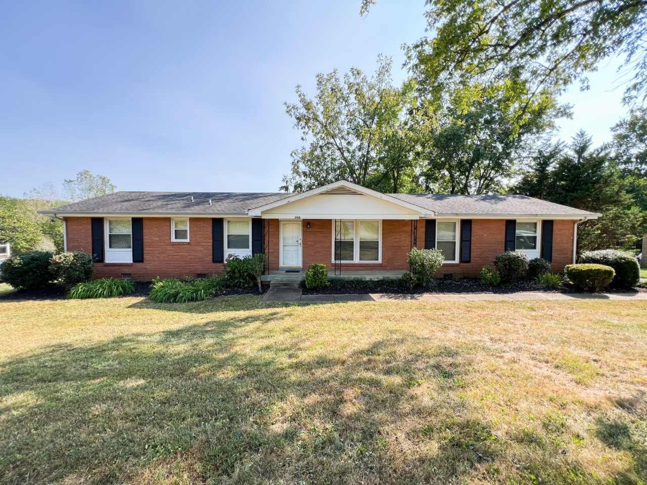 2108 Barkley Drive Clarksville, TN 37043