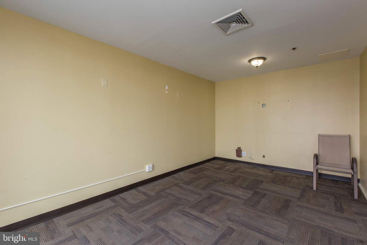 3-7 N COLUMBUS Boulevard