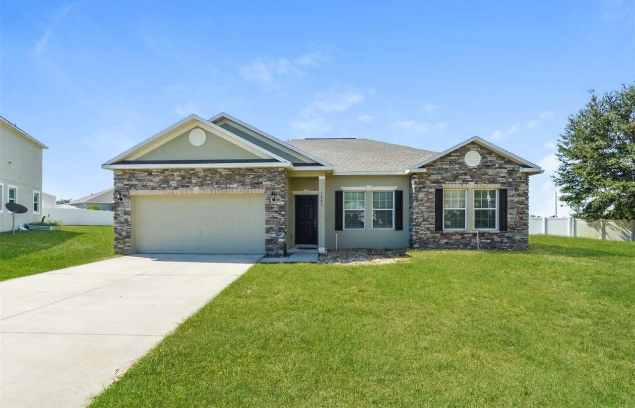 1801 HOOFPRINT COURT