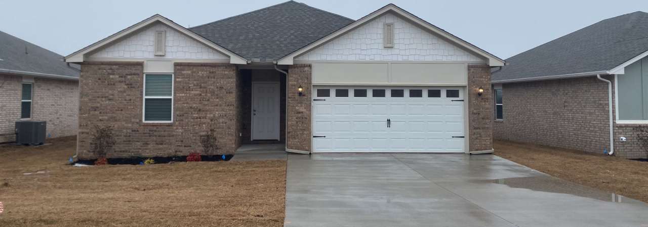 3 Bedroom 2 Bathroom 2 Car Garage Home in Oakdale School District