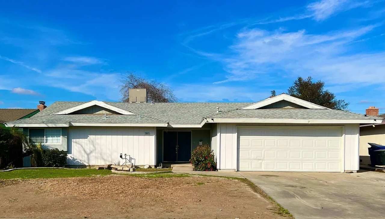 Charming 3-Bedroom Home in Quailwood Neighborhood