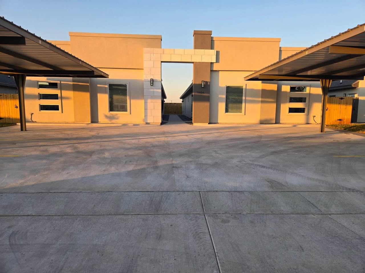 1904 West Violet Drive