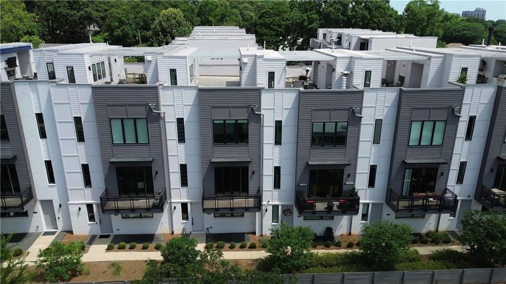 443 Plateau Place NW