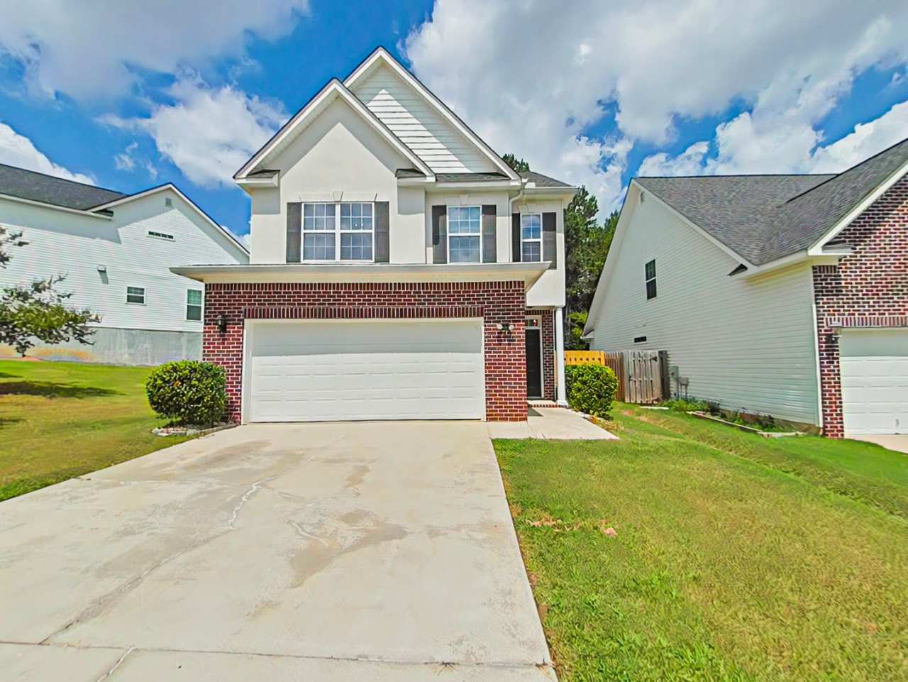 3 Bed 2.5 Bath Home near Lakeside Highschool