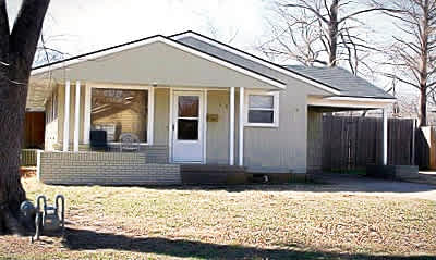 806 South McFarland Street