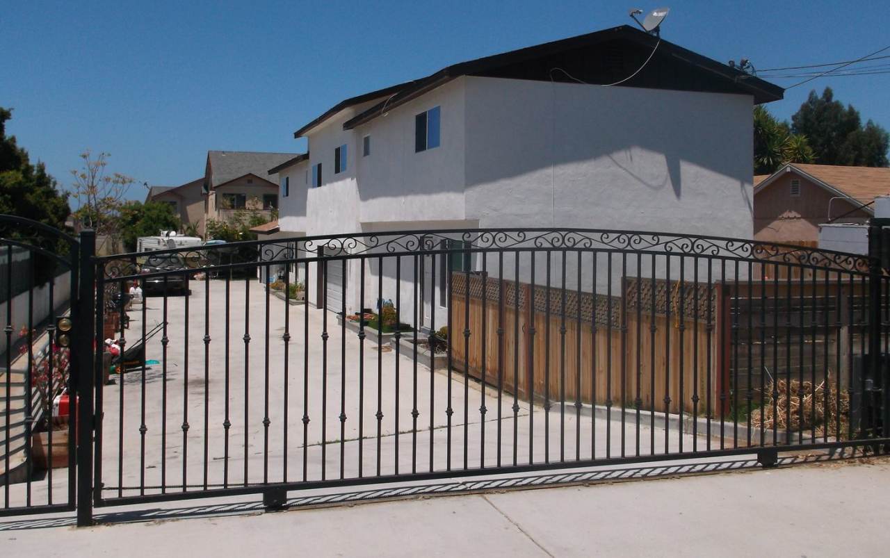 Large 3 Bed 2 Bath house