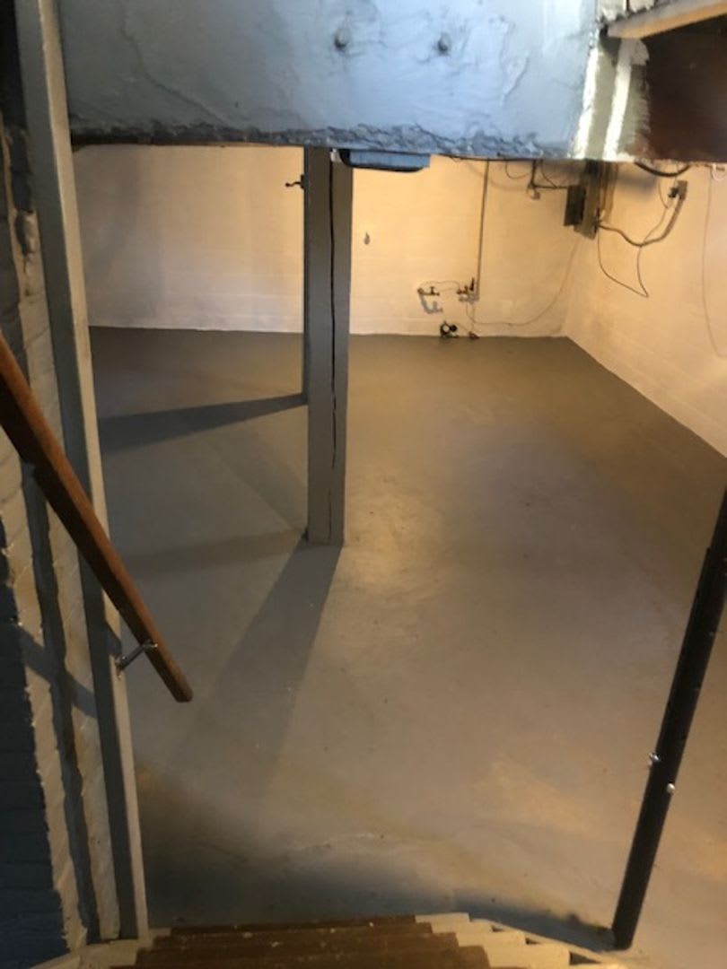 2 bed Home for Rent with bonus room ....drive by and take a look