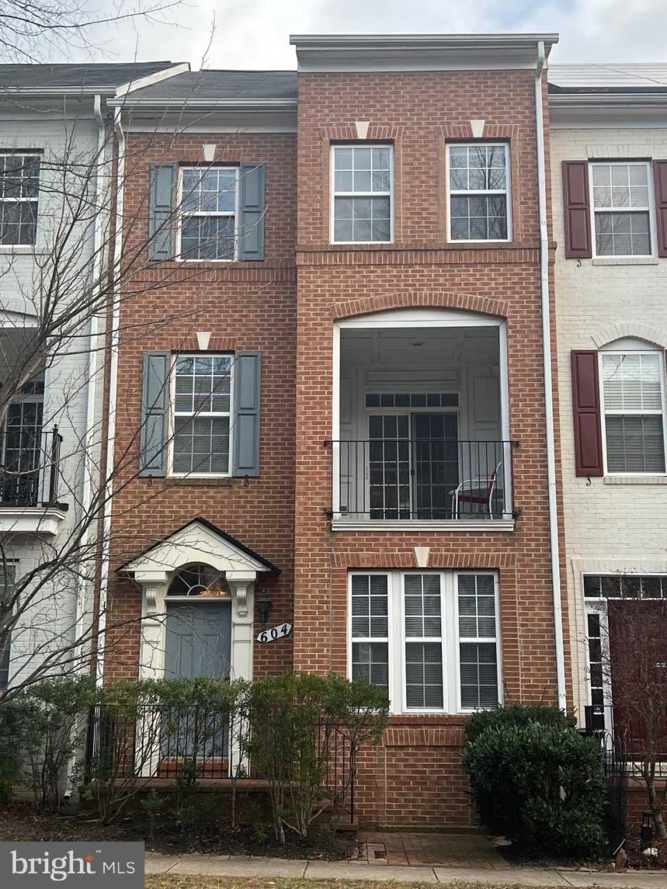 604 RIDGEMONT Avenue