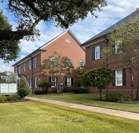 831 Kings Highway