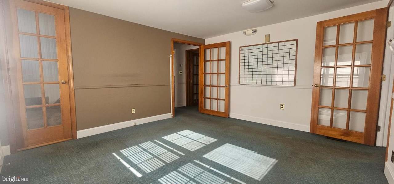 513 N WHITE HORSE Pike unit: B