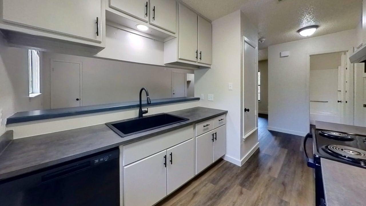 1015 Martin Luther King Dr