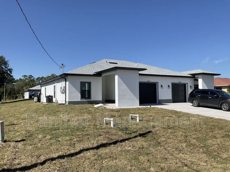 2212 Keith Avenue South