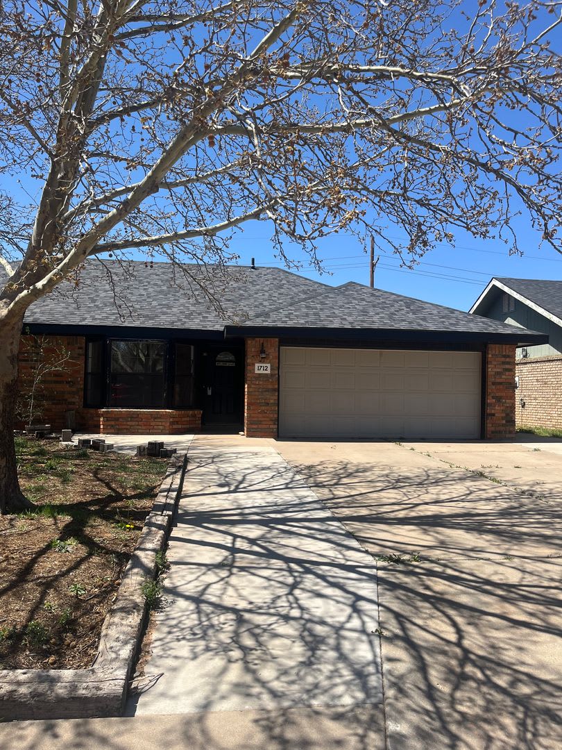 1712 Windsor Way, Clovis NM 88101