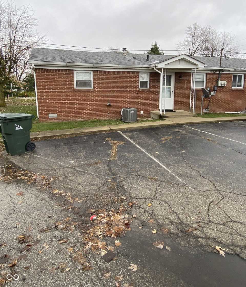 328 N Madison Street