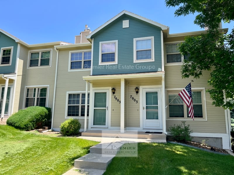 7905 Lexington Park Dr