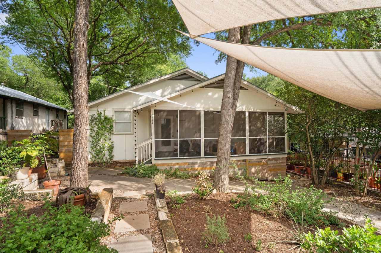 1111 Delano St, Austin, Texas 78721