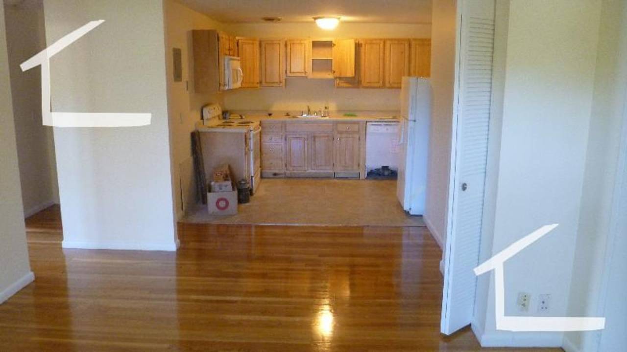 Brookline 2 bedroom apartment - No Fee